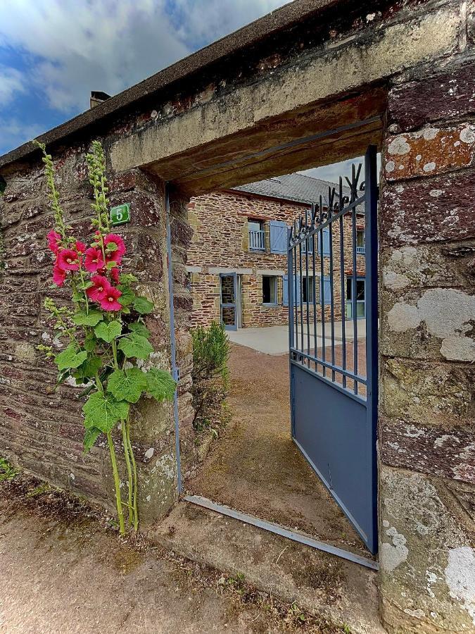 Auberge Val Sans Retour Trehorenteuc Bagian luar foto