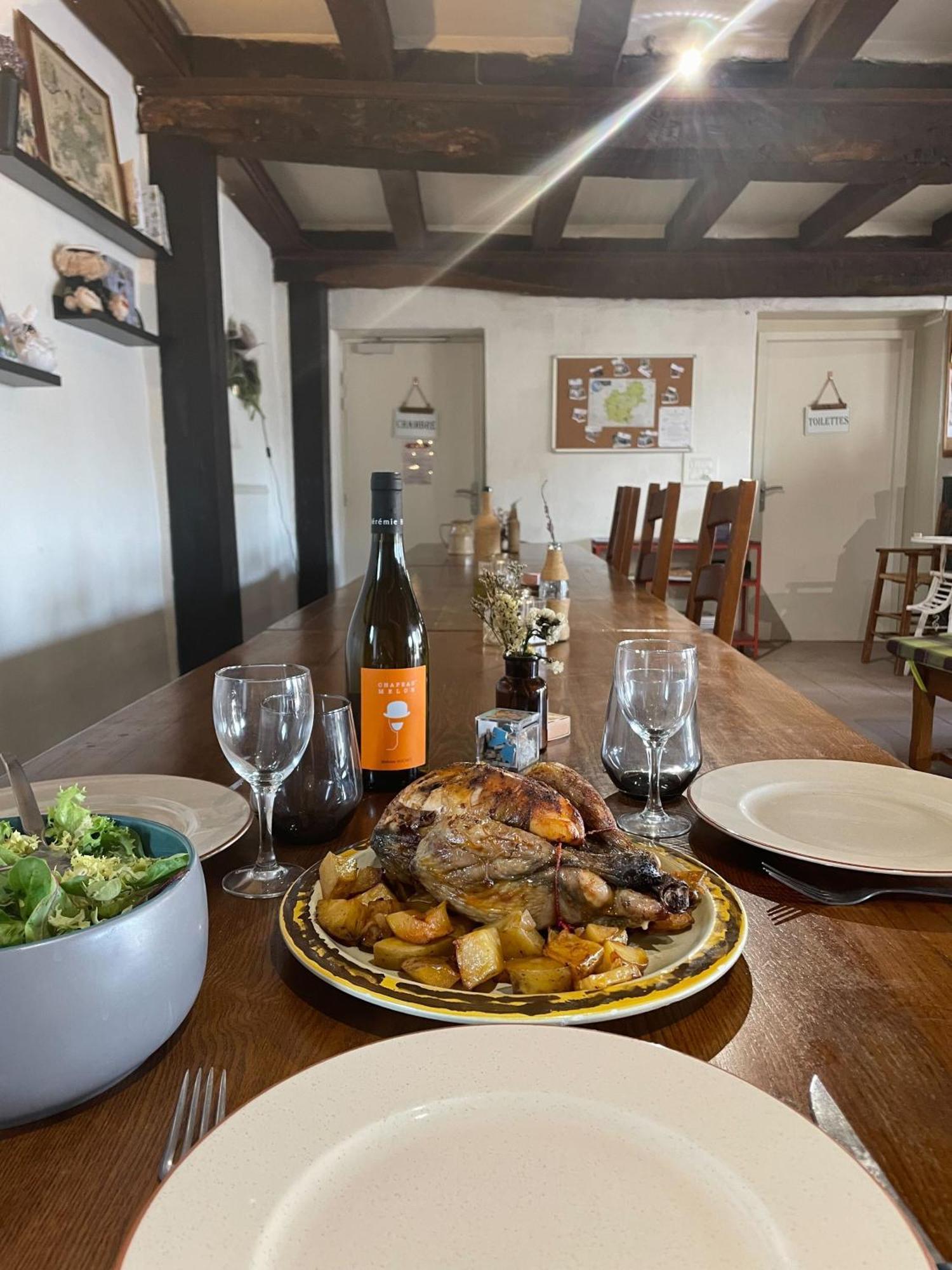 Auberge Val Sans Retour Trehorenteuc Bagian luar foto